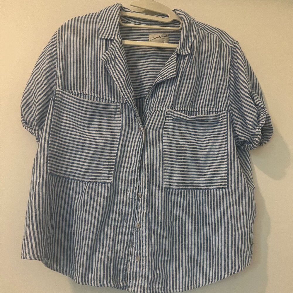 Universal Thread Fisherman Nautical Blue & White Striped Short Sleeve sz. large